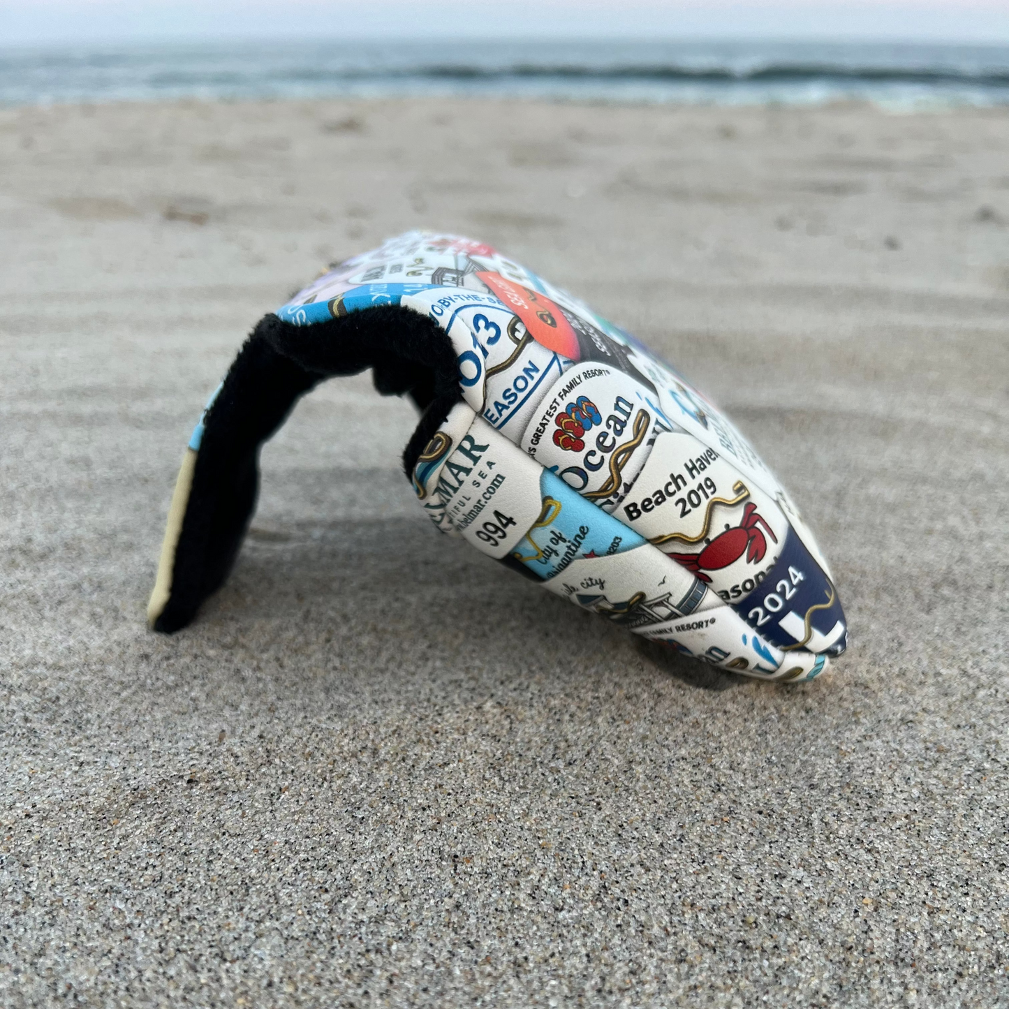 Beach Badge Putter Cover (Mallet)