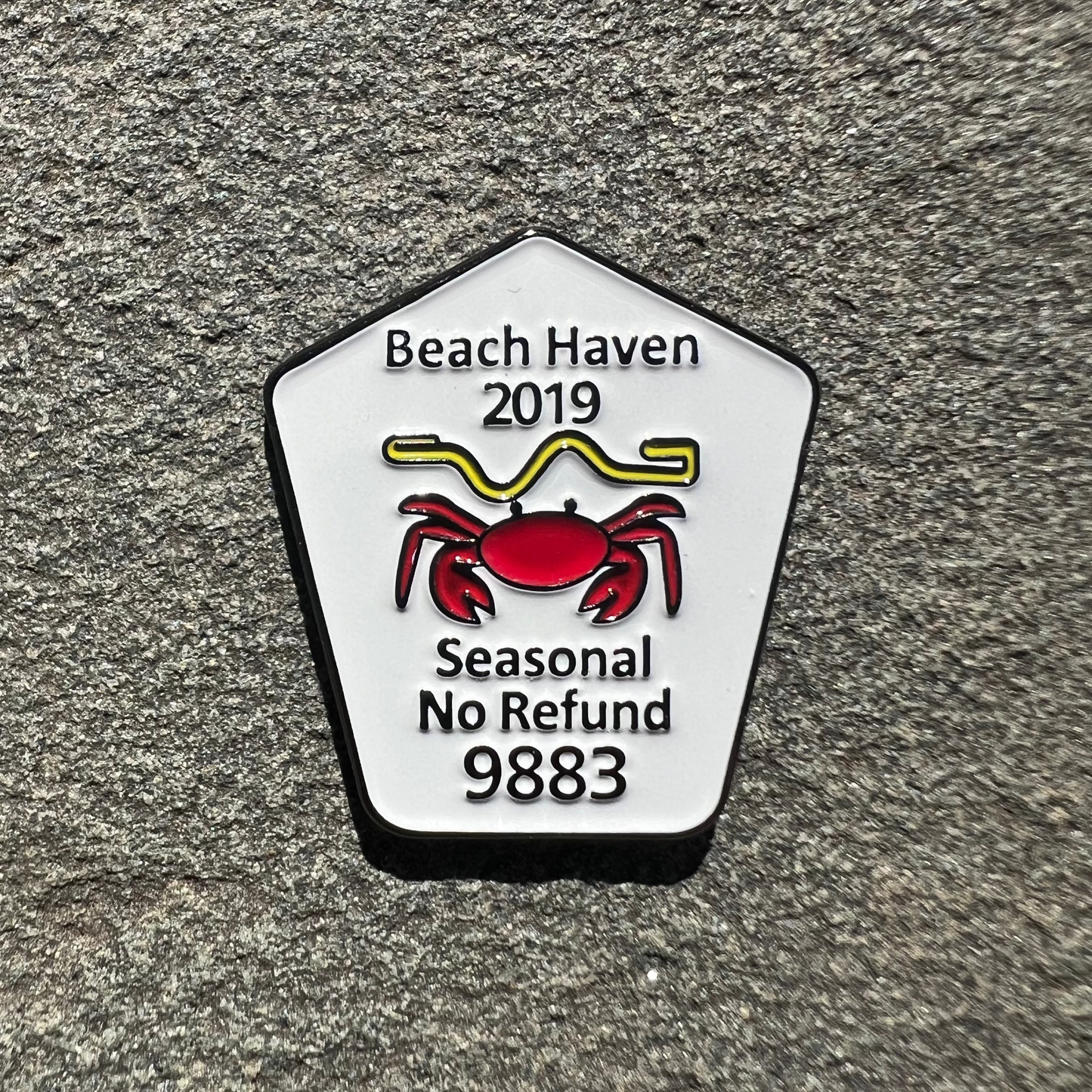 Beach Badge Ball Markers